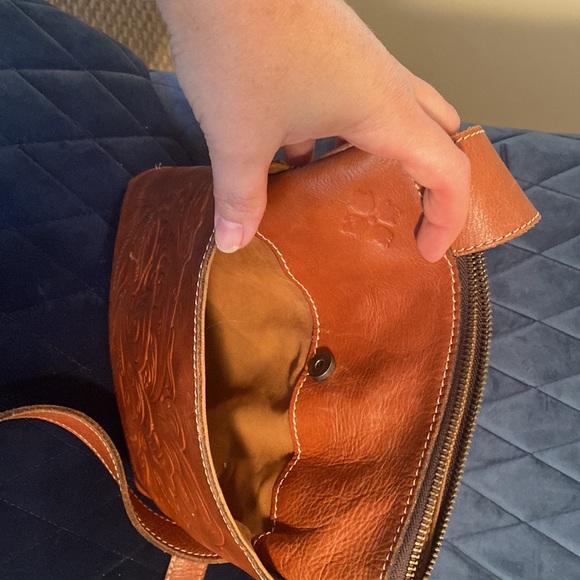 Patricia Nash Tooled Leather Crossbody Bag - Picture 5 of 11